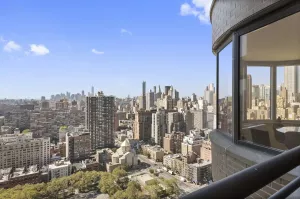 Płyty poliwęglanowe wyjątkowy materiał